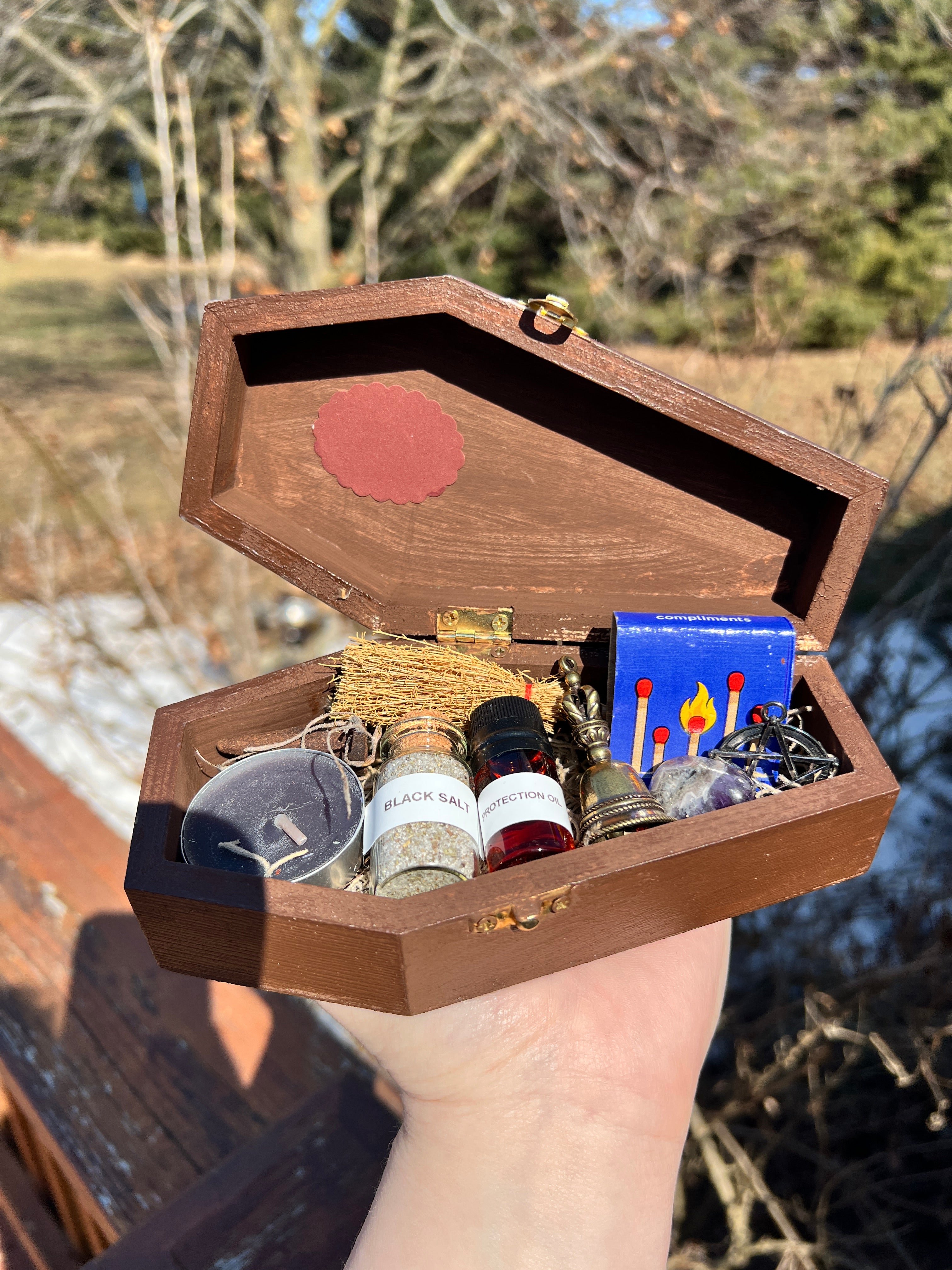 Coffin Travelling Witch Altar XL